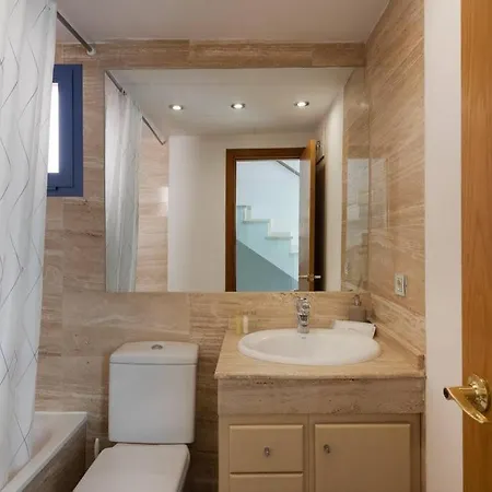 Splendid And Harmonious 3br House W/pool Holiday home Marbella