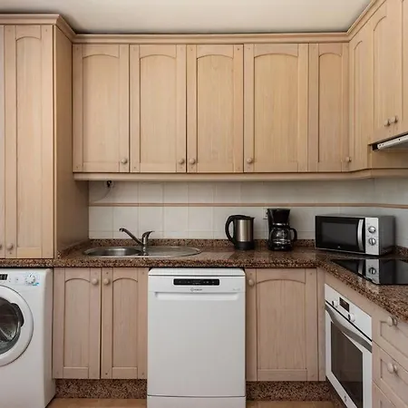 Splendid And Harmonious 3br House W/pool Holiday home *